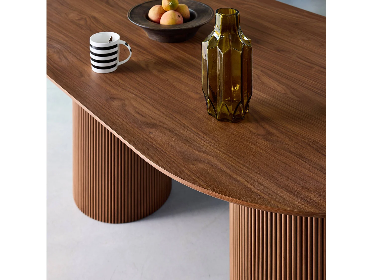 Mesa de comedor con efecto de madera con 4-6 plazas, 180cm nogal