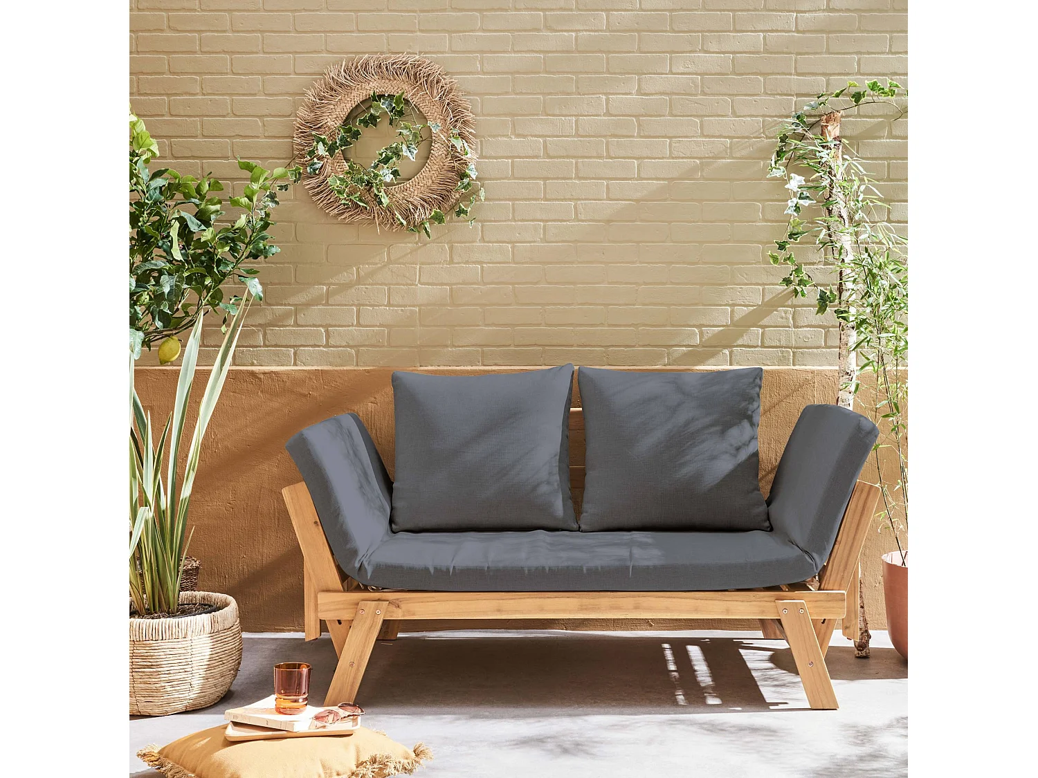 Banquette de jardin grise 2/3 places Jalance. accoudoirs modulables 155/200x72x74.5cm