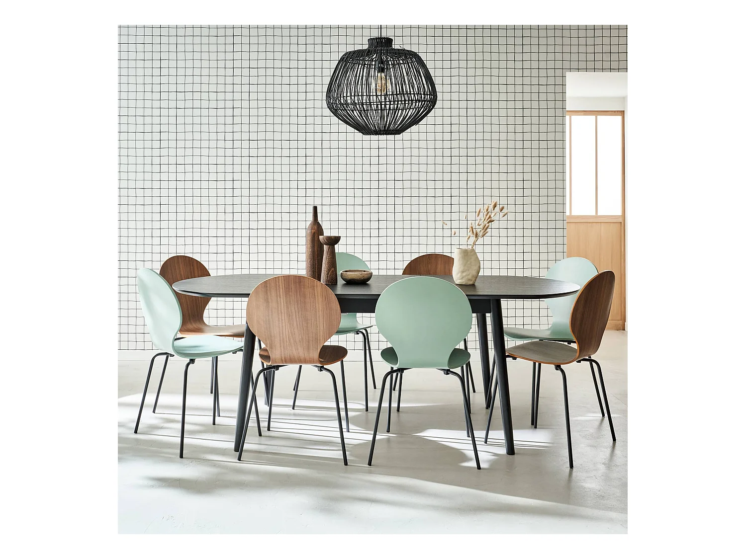 Mesa de comedor ovalada y extensible de 6 a 8 plazas negro