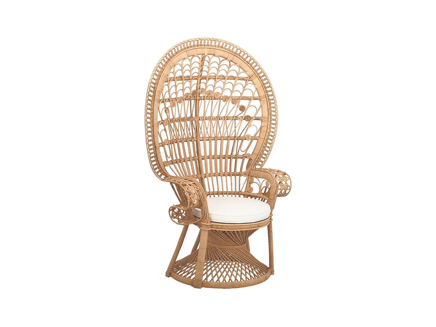 Fauteuil vintage en rotin avec coussin d'assise. Mahe. L 110 x P 60 x H150cm