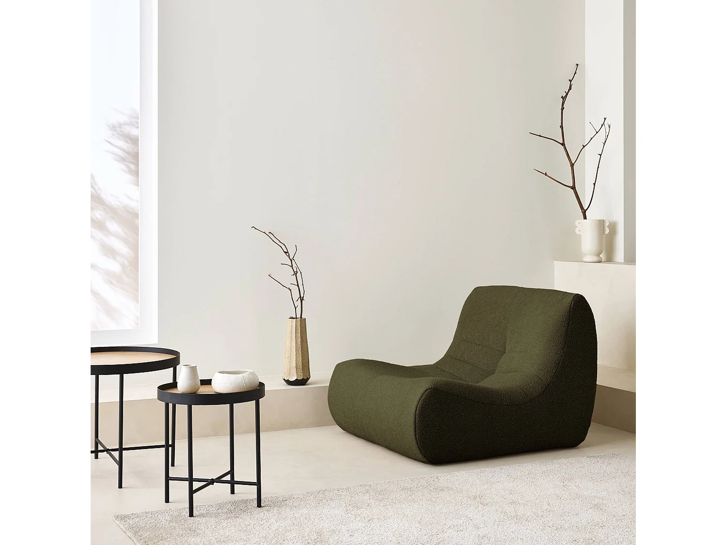 Fauteuil chauffeuse en bouclette texturée kaki foncé style contemporain 1 place