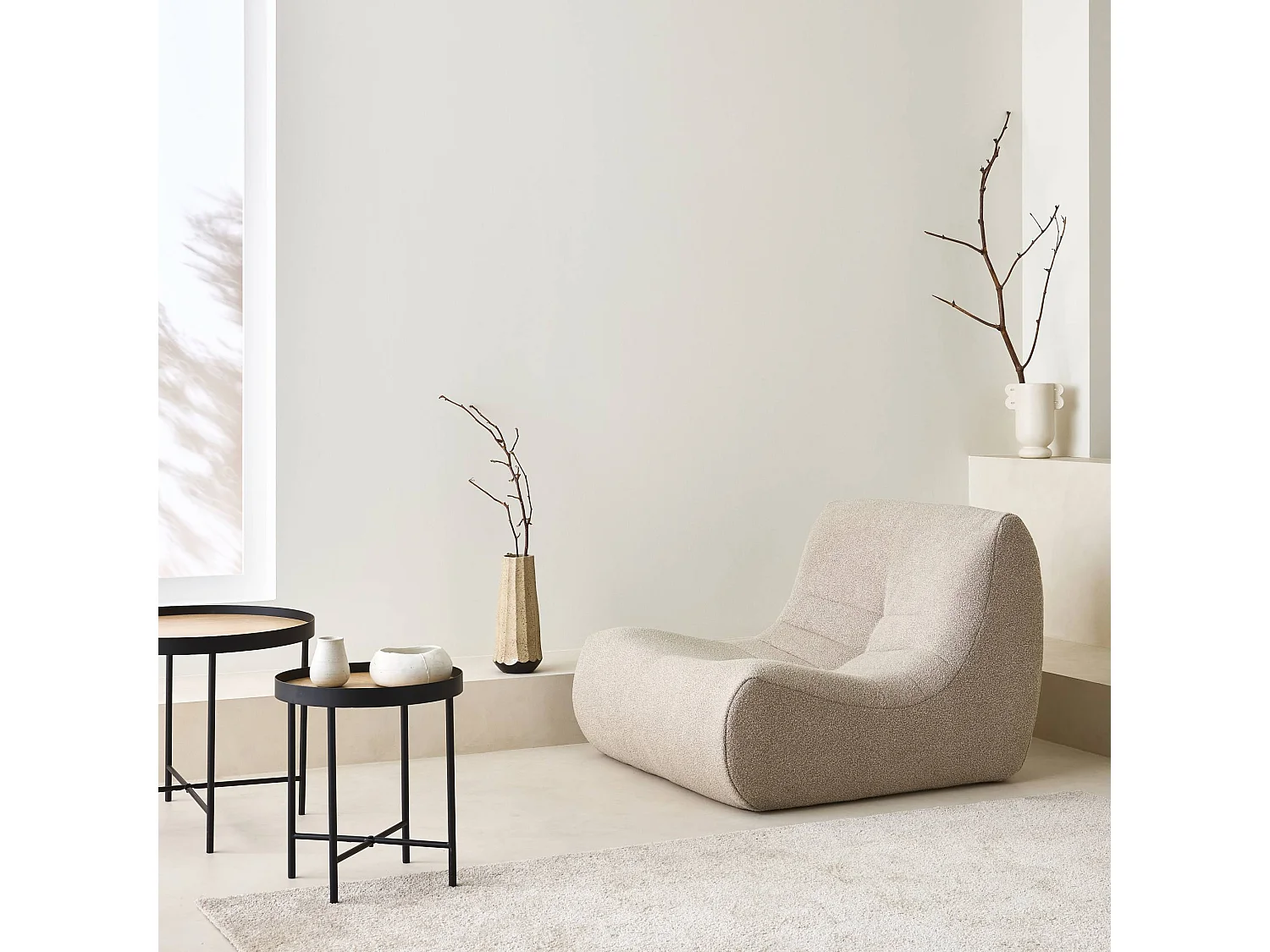 Fauteuil chauffeuse en bouclette texturée beige style contemporain 1 place