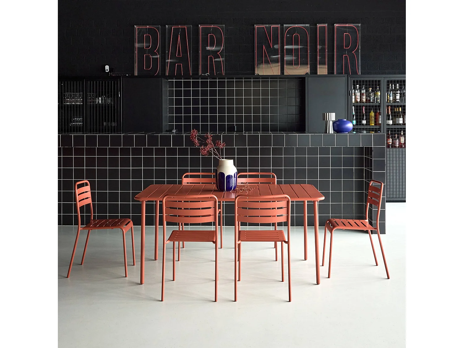 Set tavolo da giardino in metallo con 6 sedie, terracotta