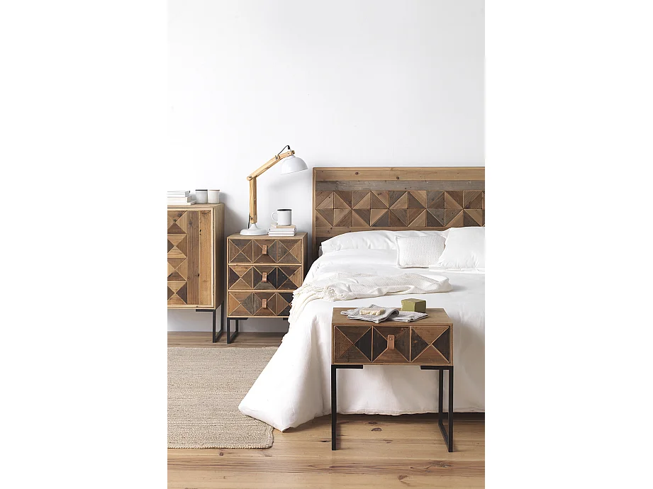 Mesa de cabeceira em madeira de freixo reciclado com 1 gaveta e base metálica