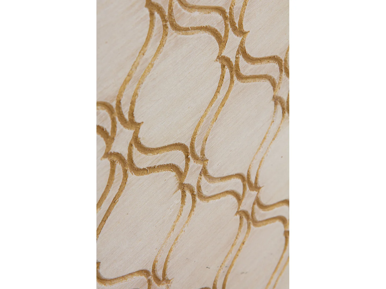 Aparador de 3 puertas chapado en madera de roble y color beige