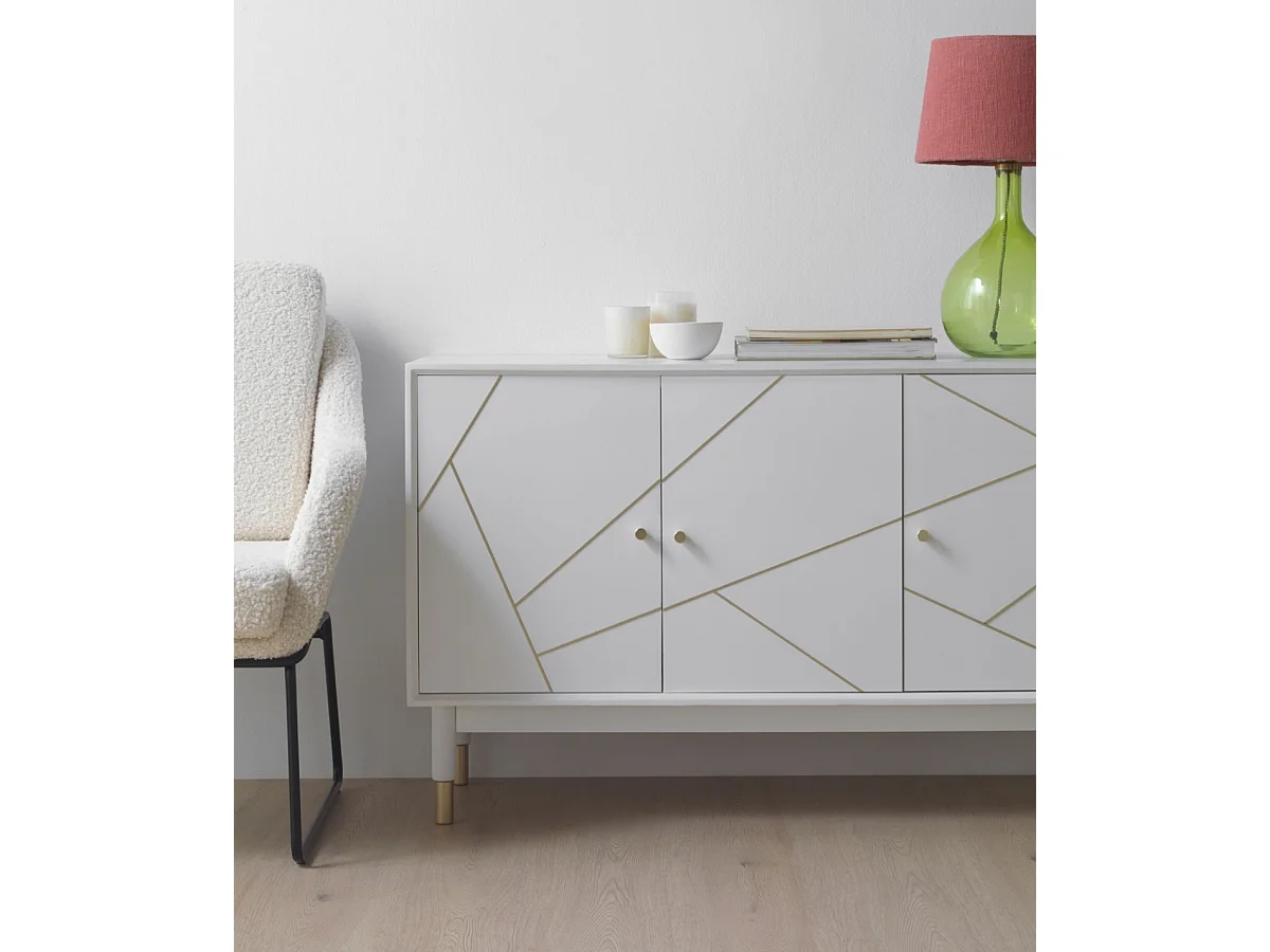 Credenza a 3 ante laccata in bianco