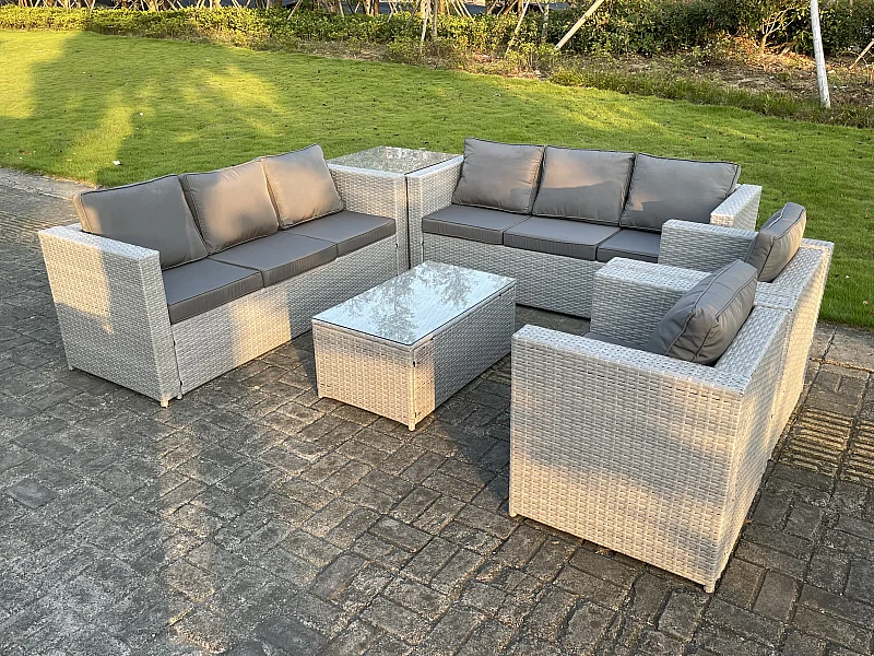 8-Sitzer Rattan Gartenmöbel Set mit 3-Sitzer Sofa 2 Sessel Beistelltisch Couchtisch Helles Grau