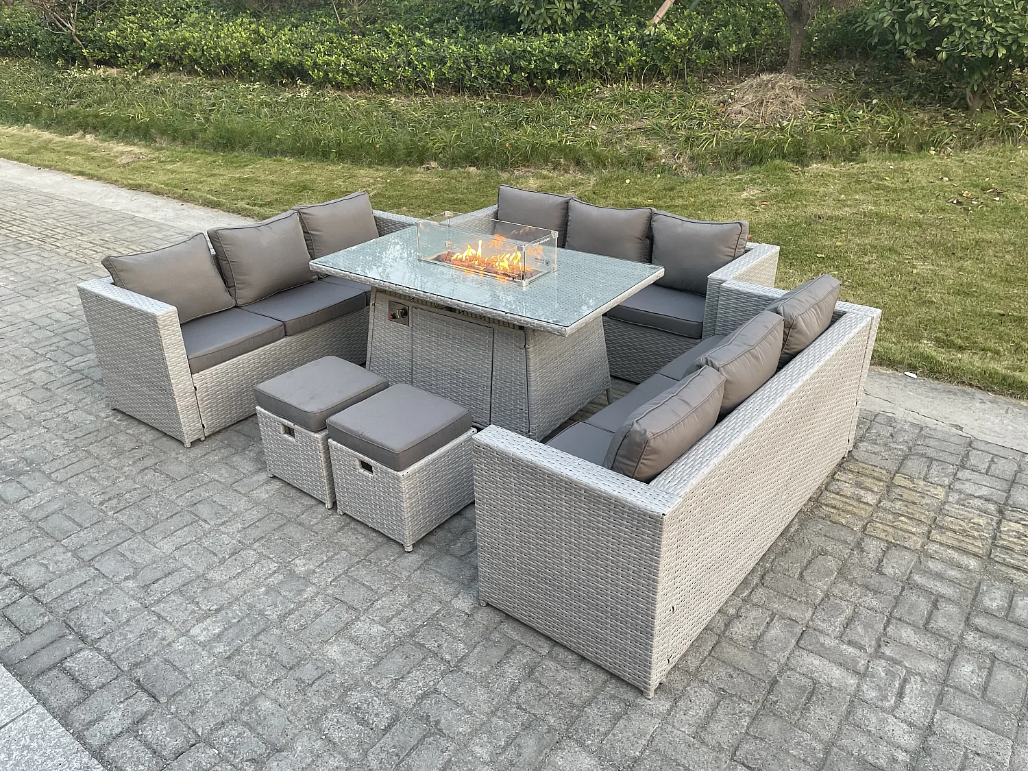 11 places Ensemble de meubles de jardin en rotin ensemble Table de foyer à gaz canapé ave 2 Petit Tabourets Gris Clair