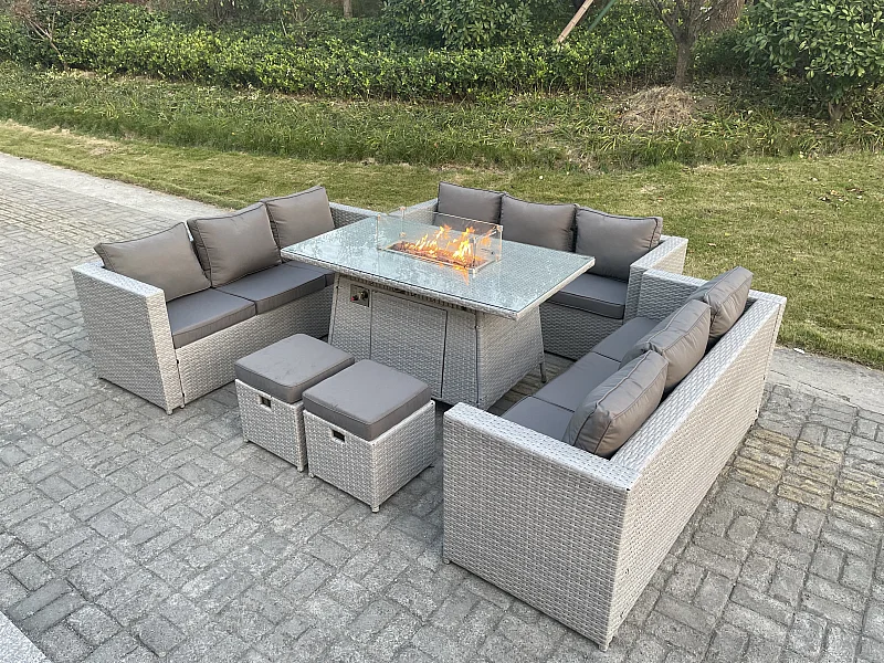 11-Sitzer Polyrattan Gartenmöbel Set im Freien Gas Feuertisch Sofa Sets mit 2 Kleiner Hocker Helles Grau