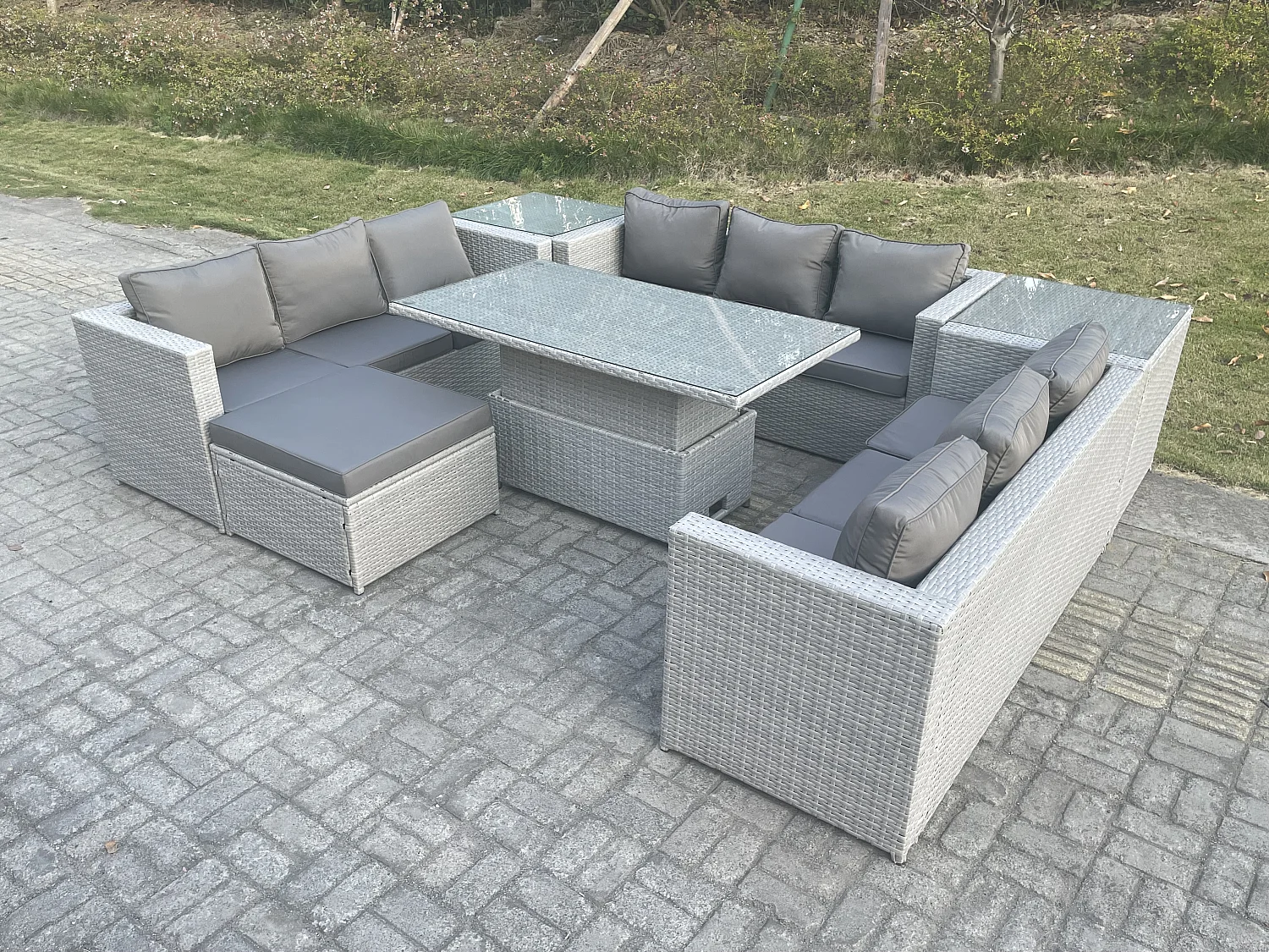 Ensemble de meubles de jardin en rotin ave Canapé,Table élévatrice und Tabourets,2 Table d'appoint 7 Pièces Groupe de sièges