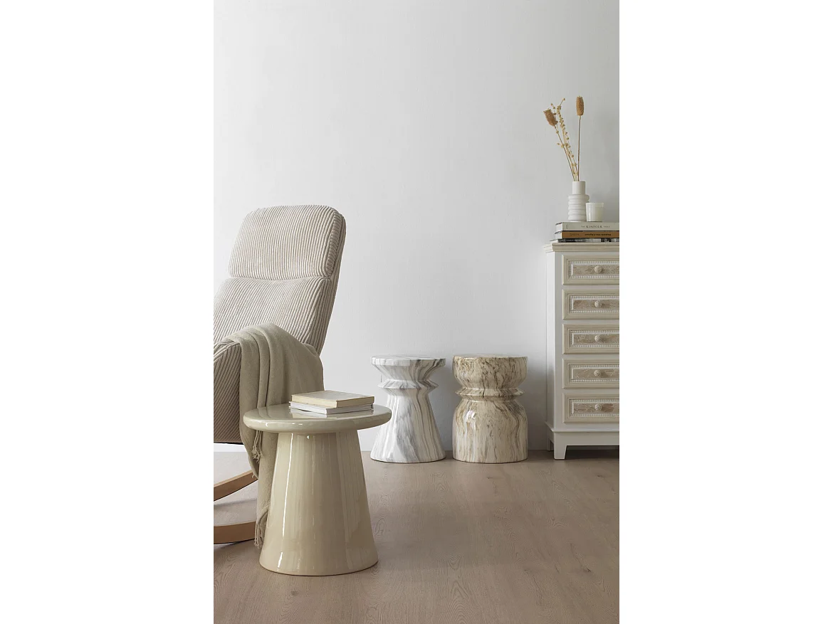 Grijze keramische kruk