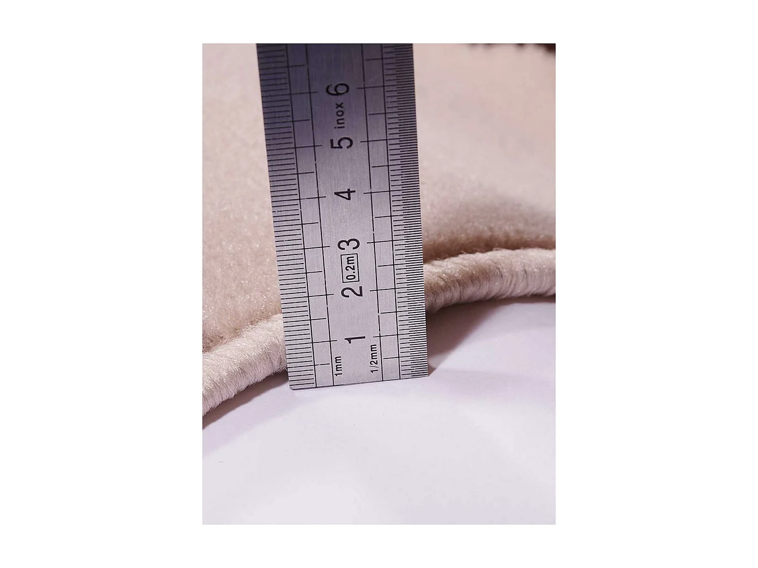 tapis salon 120x170 tissé blanc cassé rectangle motif abstrait LYN1 MALMO