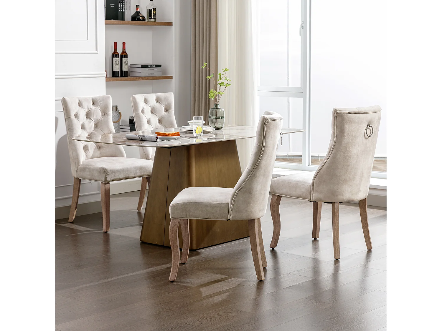 Set van 4 eetkamerstoelen - lichtbeige fluweel - gewatteerde rugleuning - knoopdecoratie - houten poten