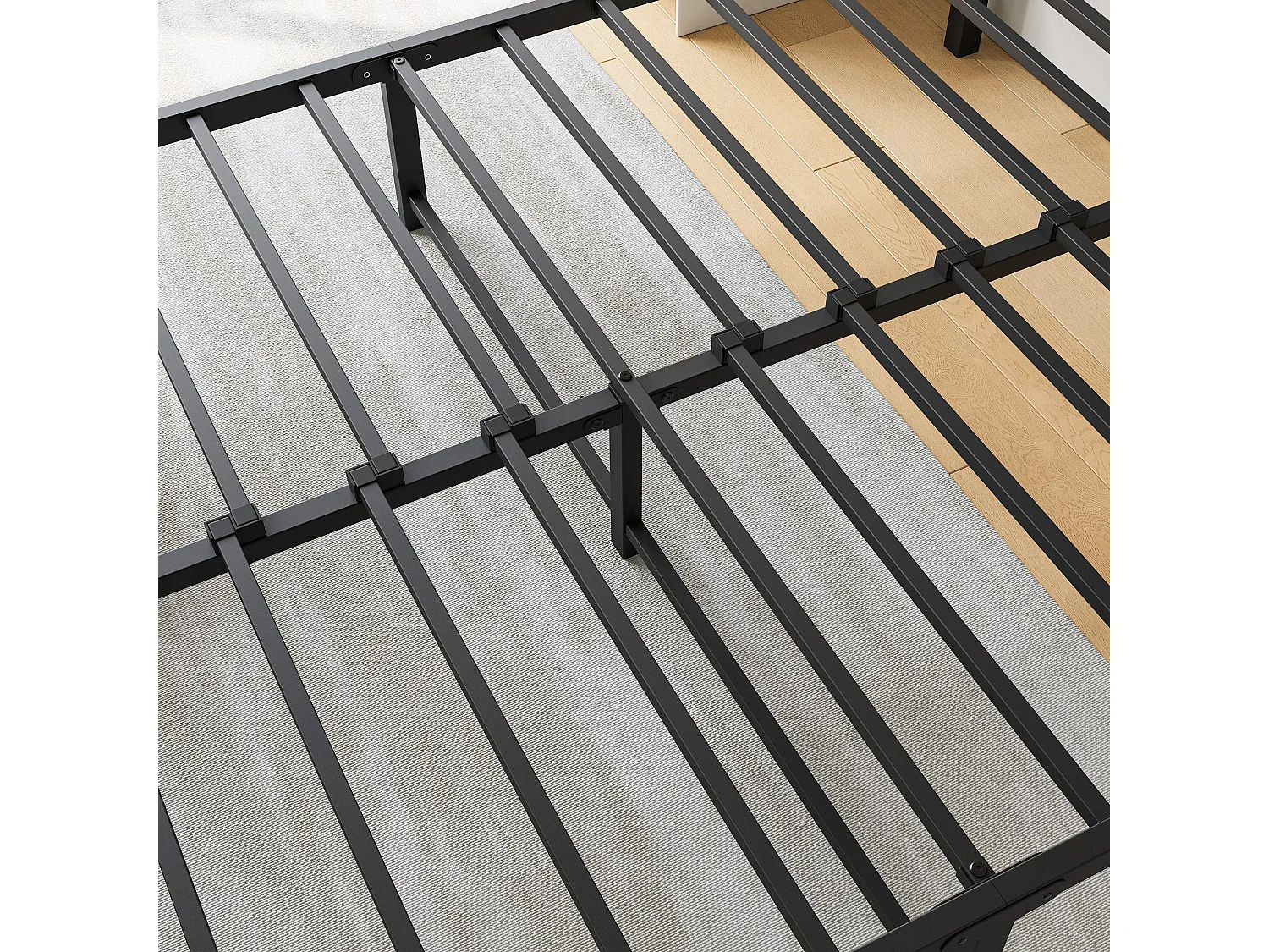 Lit adulte 140x200 cm avec tête de lit en MDF et sommier à lattes, structure en métal, noir