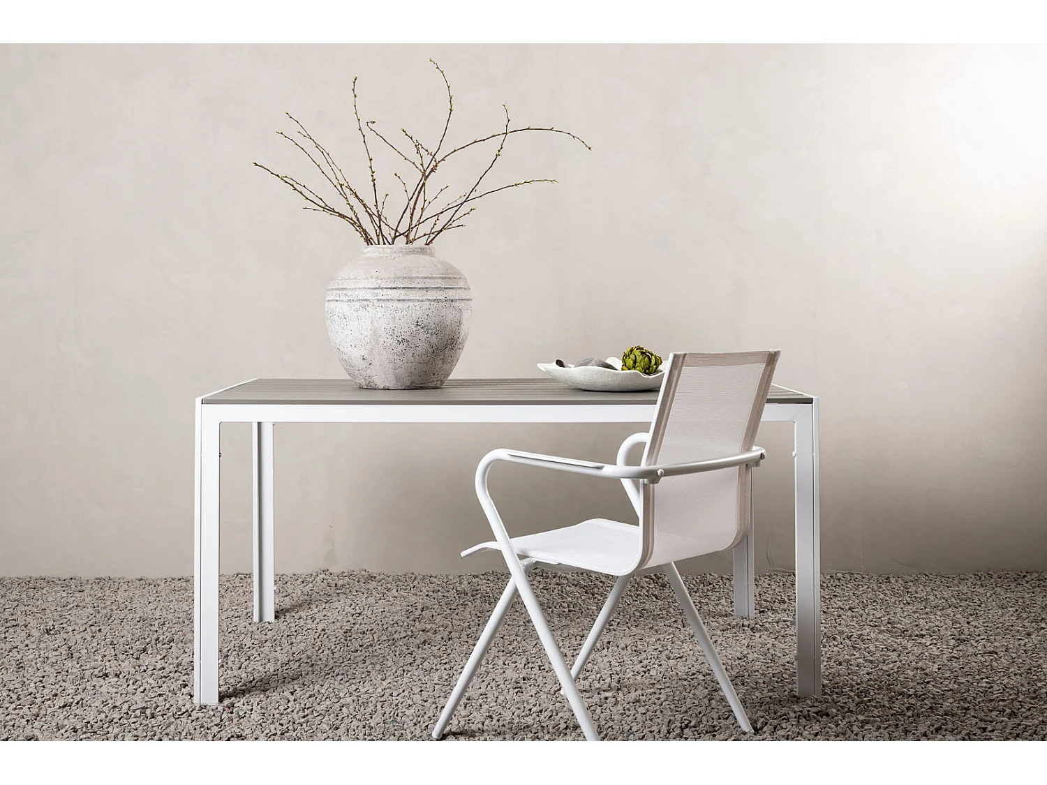 Break eettafel tuin witgrijs.