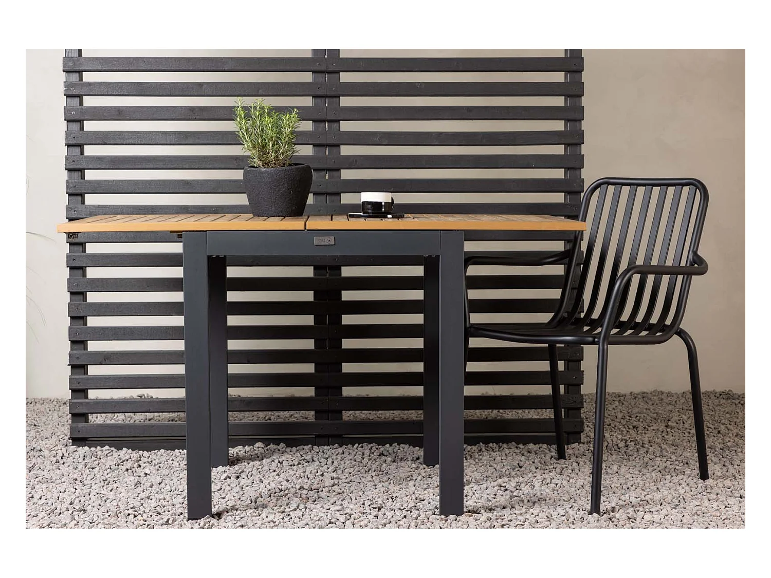 Diego café tafel B70xL70/132cm met extra plaat zwart.