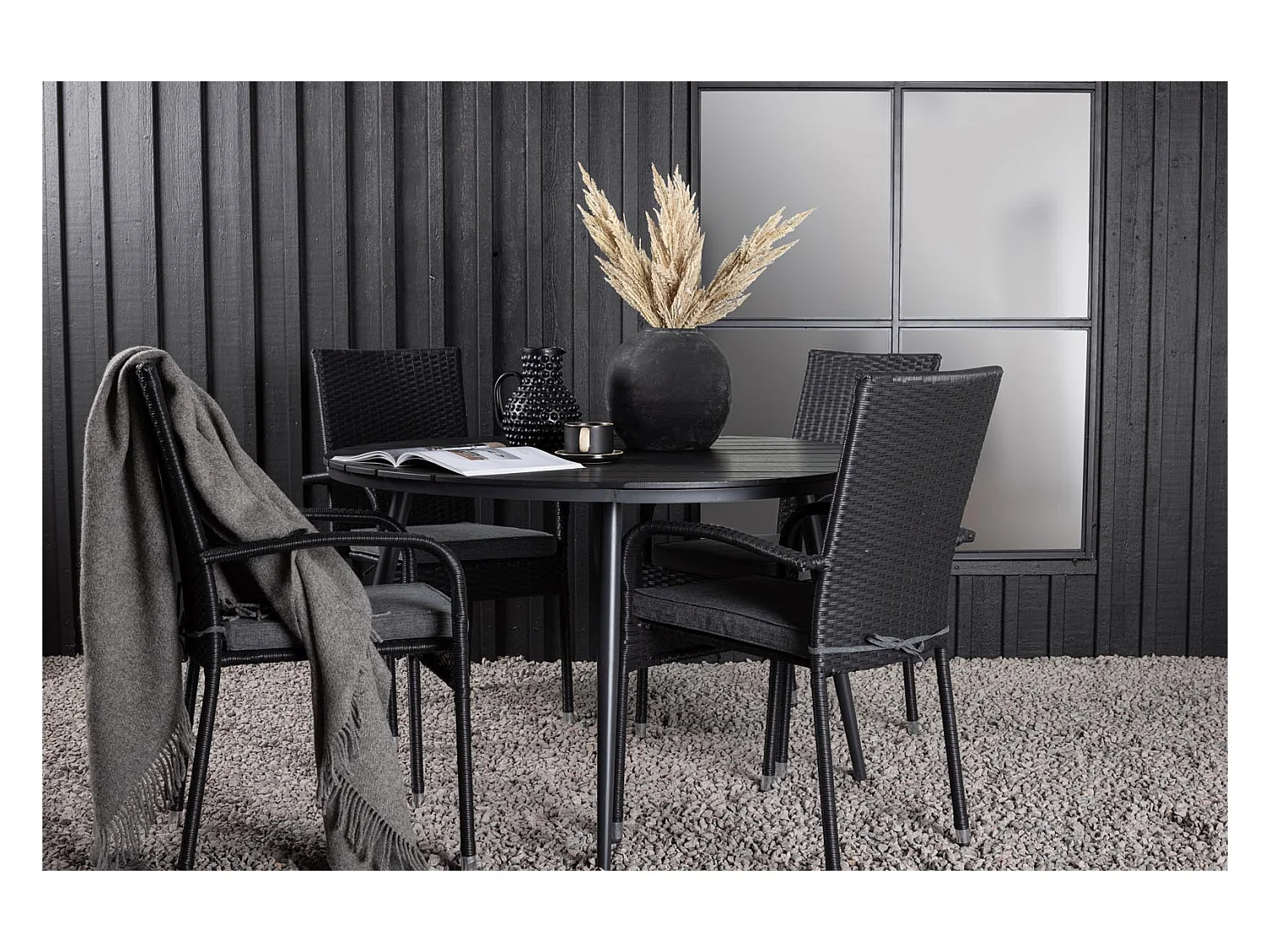 Break ensemble table et chaises de jardin, table 120x120cm, 4 chaises Anna, noir,noir.