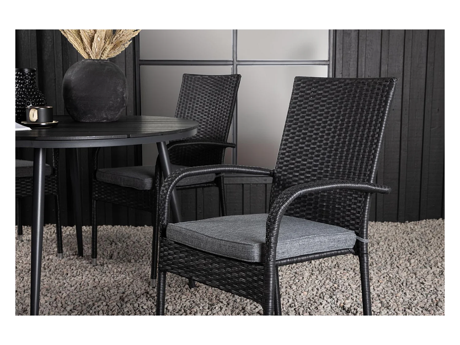 Break ensemble table et chaises de jardin, table 120x120cm, 4 chaises Anna, noir,noir.