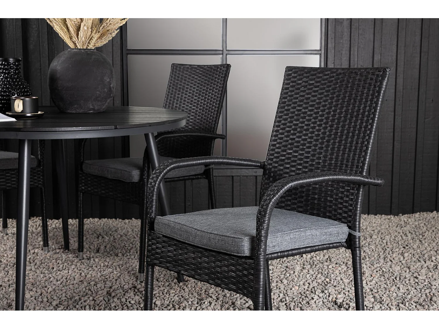 Break ensemble table et chaises de jardin, table 120x120cm, 4 chaises Anna, noir,noir.