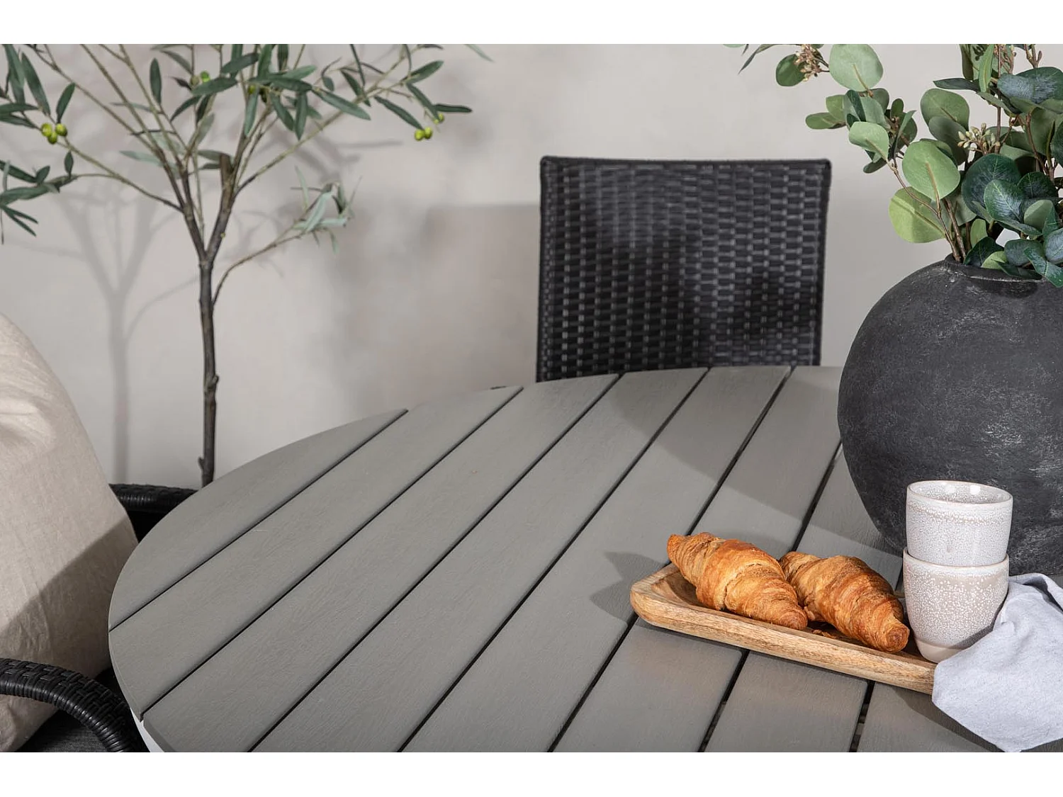 Break ensemble table et chaises de jardin, table 150x150cm, 6 chaises Anna, gris,noir.