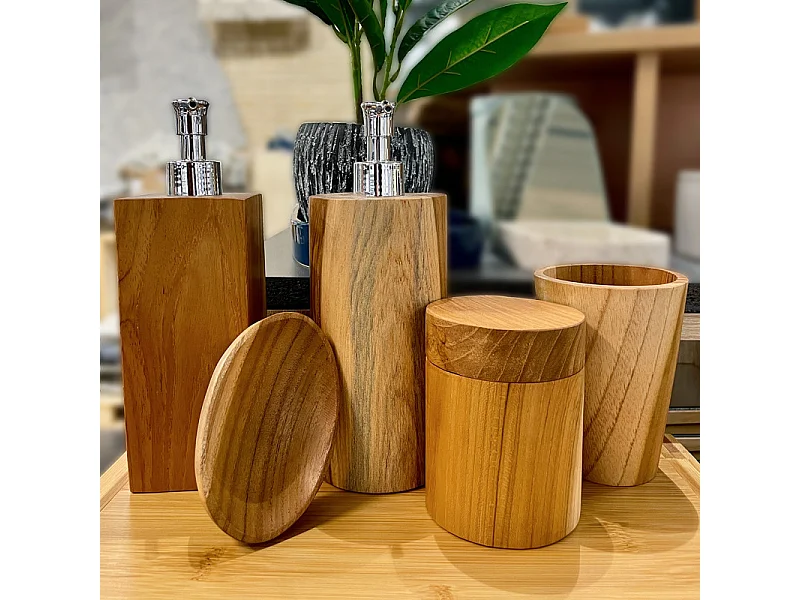 Lot de 2 distributeurs à savon carrés L. 6 cm en bois de teck – RIV