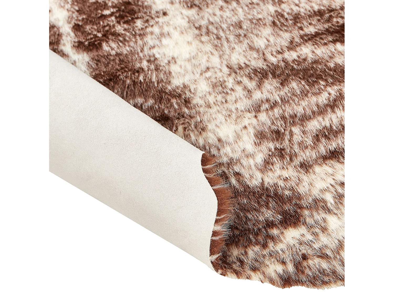 Dywan ze sztucznej skóry 130 x 170 cm brązowy ZEIL
