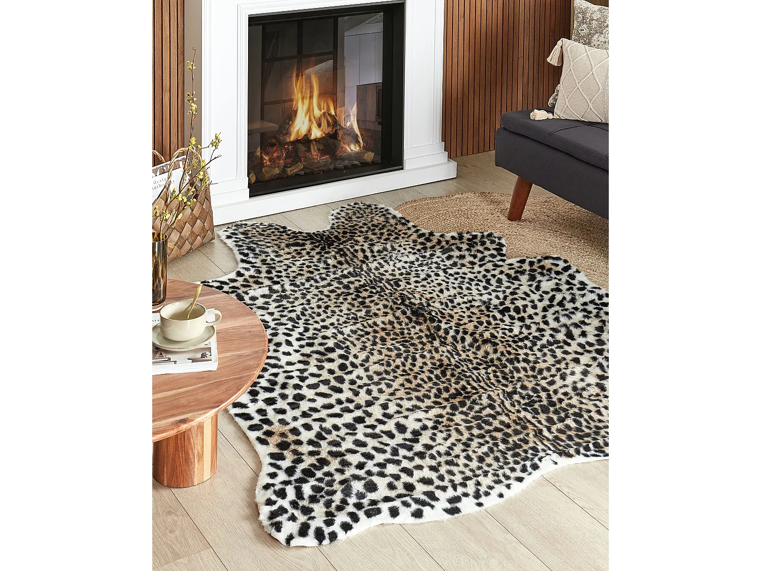 Tapis en fausse fourrure OSSA Beige 150 x 200 cm