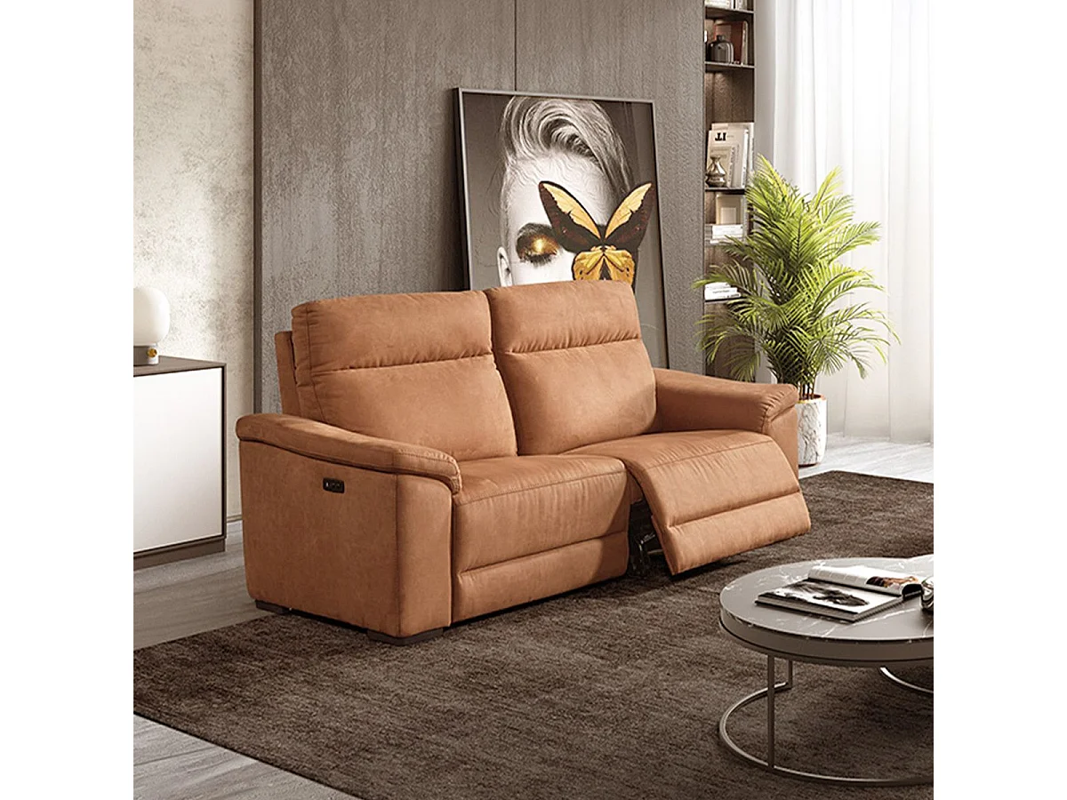 STANLEY - Canapé Relax Electrique 3 Places Tissu Peau de Pêche Cognac