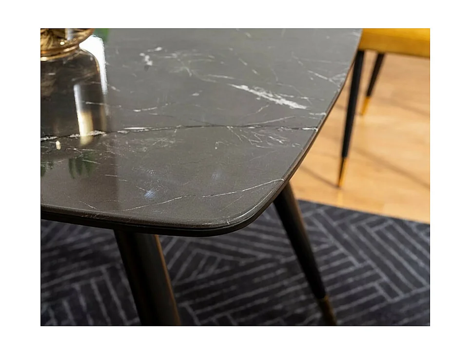 Tavolo da pranzo di design in marmo nero con gambe in metallo Control