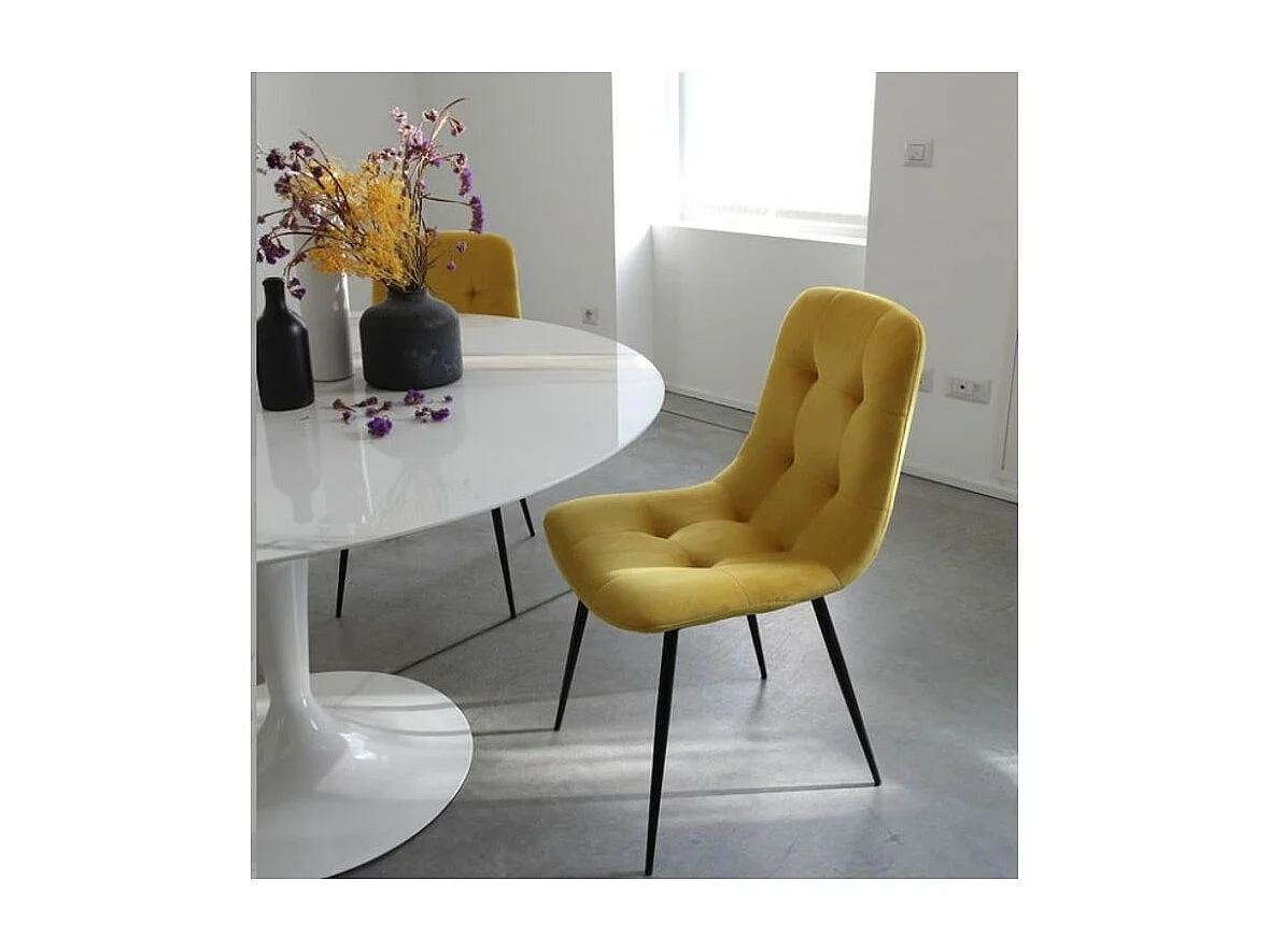 Chaise design velours capitonné et métal noir Karaz - Lot de 4-Couleur Brique