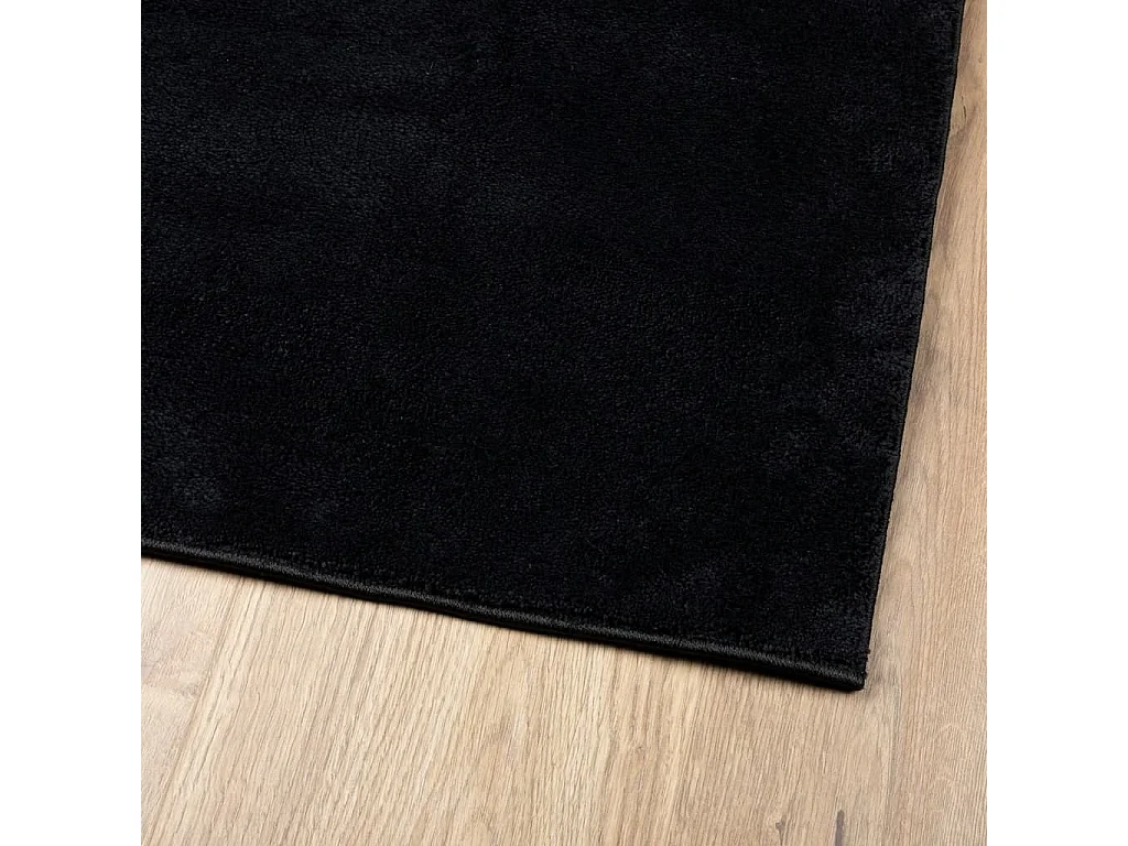 Tapis OVIEDO à poils courts noir 200x200