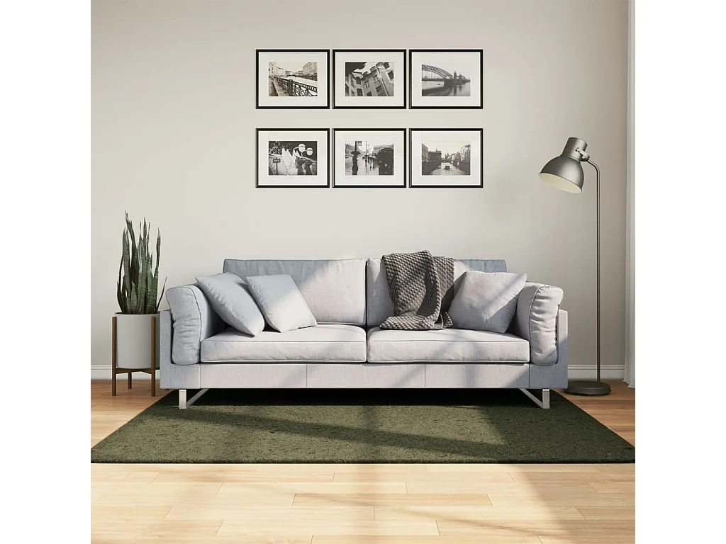 Tapis HUARTE à poils courts doux lavable vert forêt 120x170