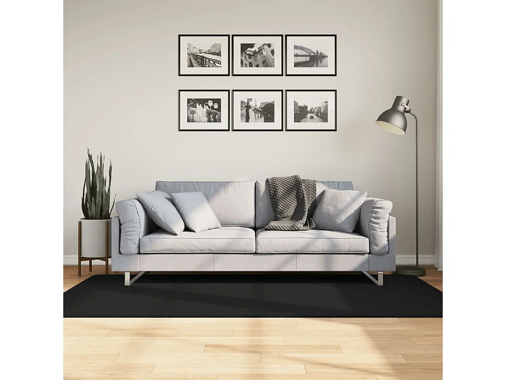 Tapis HUARTE à poils courts doux et lavable noir 100x200