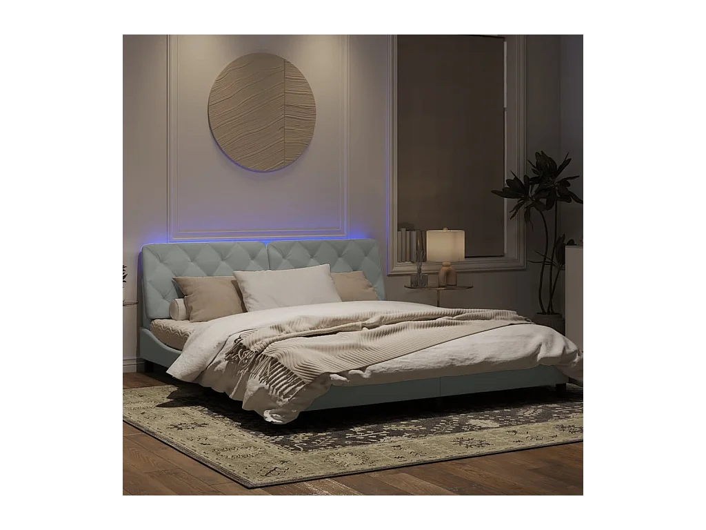 Cadre de lit avec lumières LED gris clair 180x200 velours