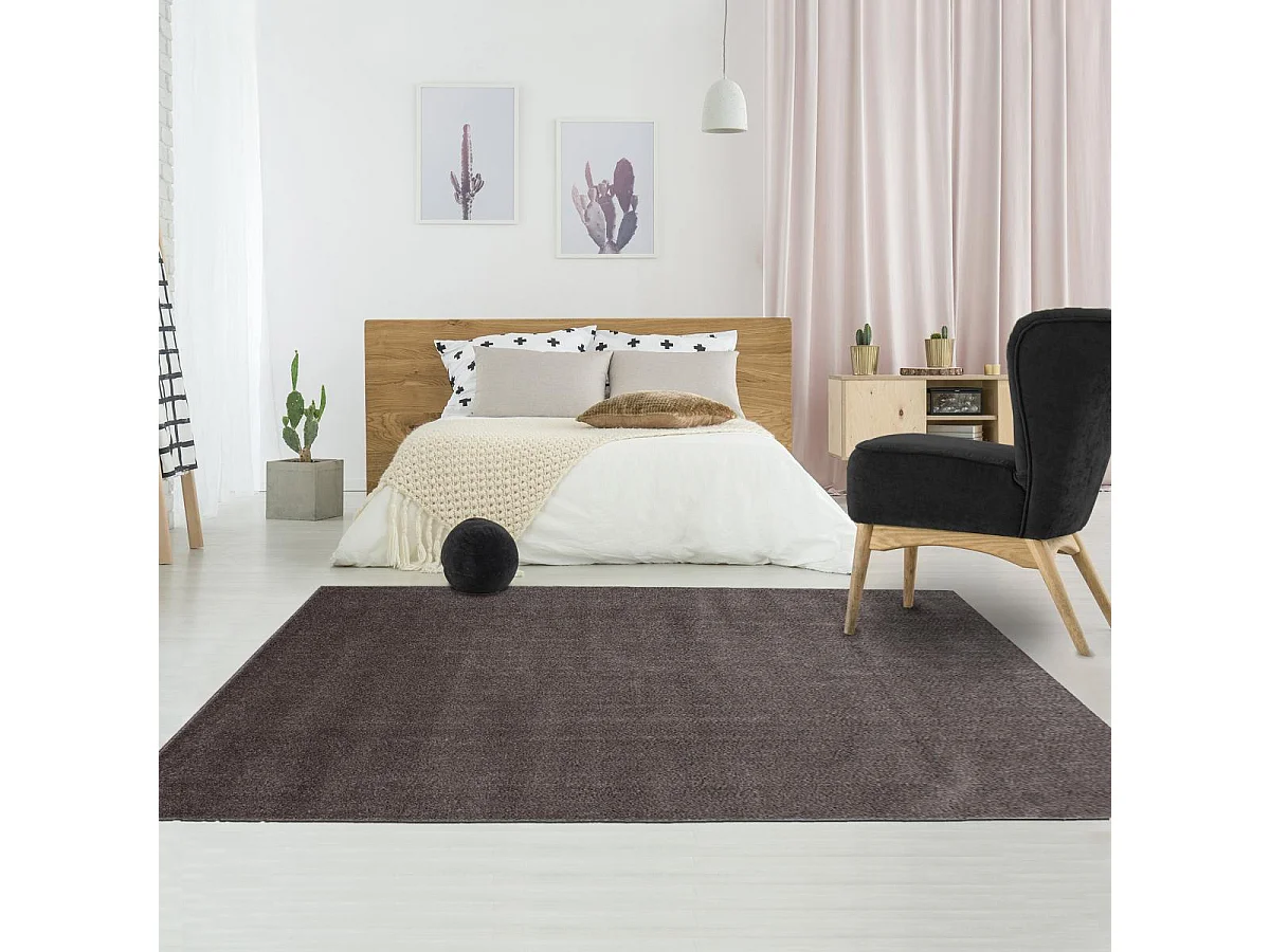 tapis chambre 140x200 tissé marron rectangle motif uni SOULA
