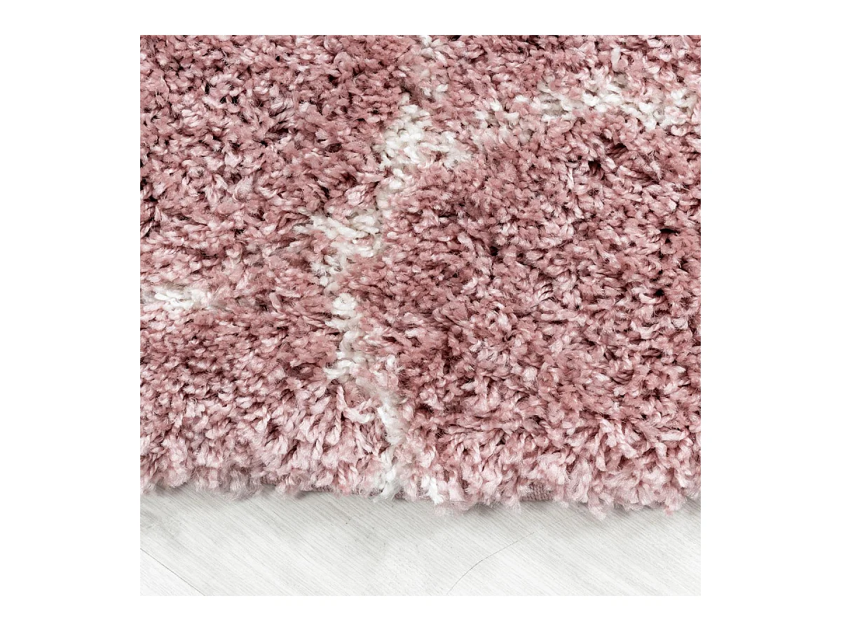 Tapis shaggy 240x340 rectangle tissé rose crème et me motif scandinave