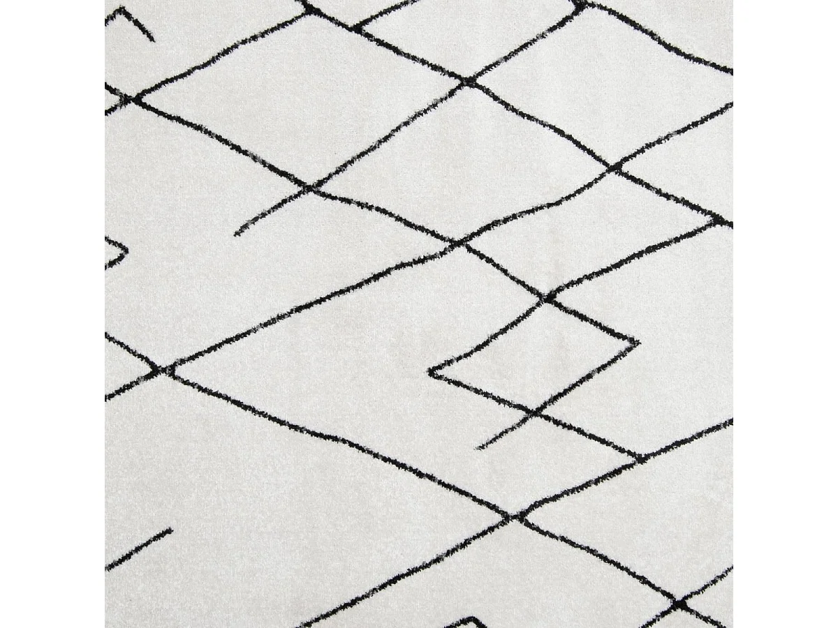 Tappeto berbero 150x220 tessuto con motivi tribali NALADON crema