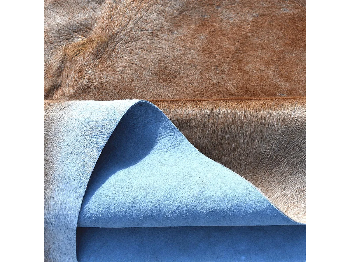 Tapis peau de vache 180x200 kilm fait à la main beige et marron