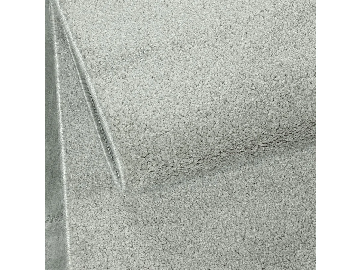 tapis salle à manger 240x340 tissé crème rectangle motif uni SOULA