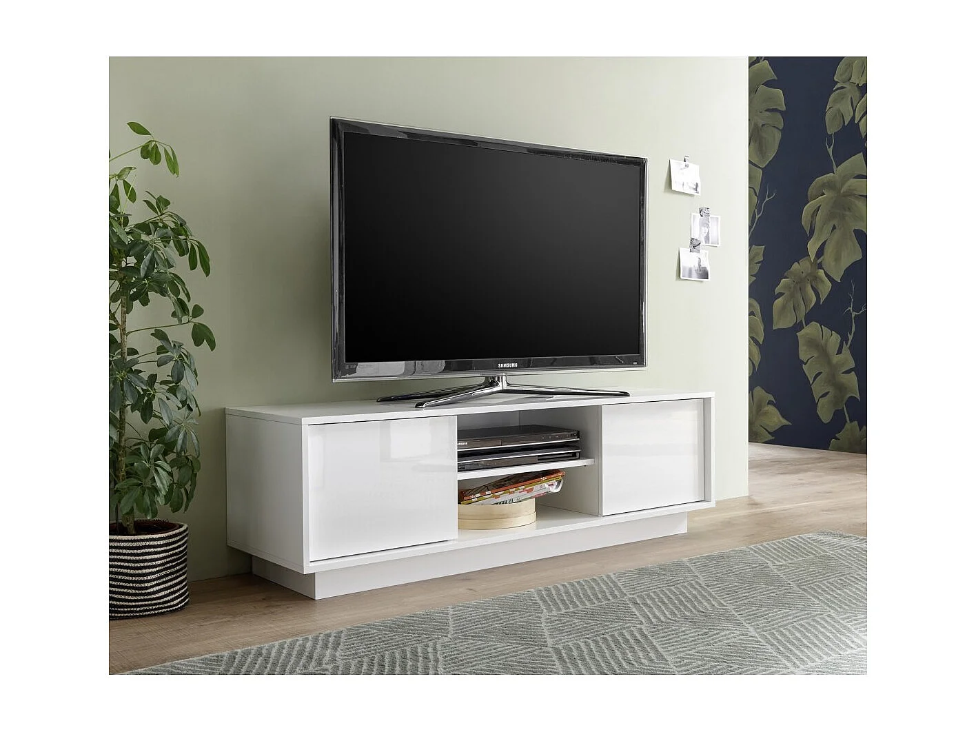 Móvel para TV com 2 portas, coleção CREAM, na cor branco brilhante laqueado, ideal para sua sala de estar moderna e na moda.