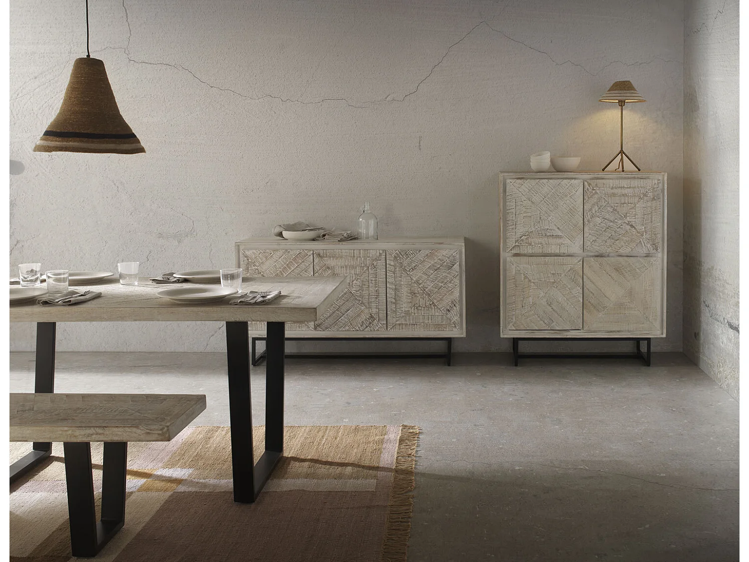 Mesa maciça de madeira de manga patinada a branco 160x90