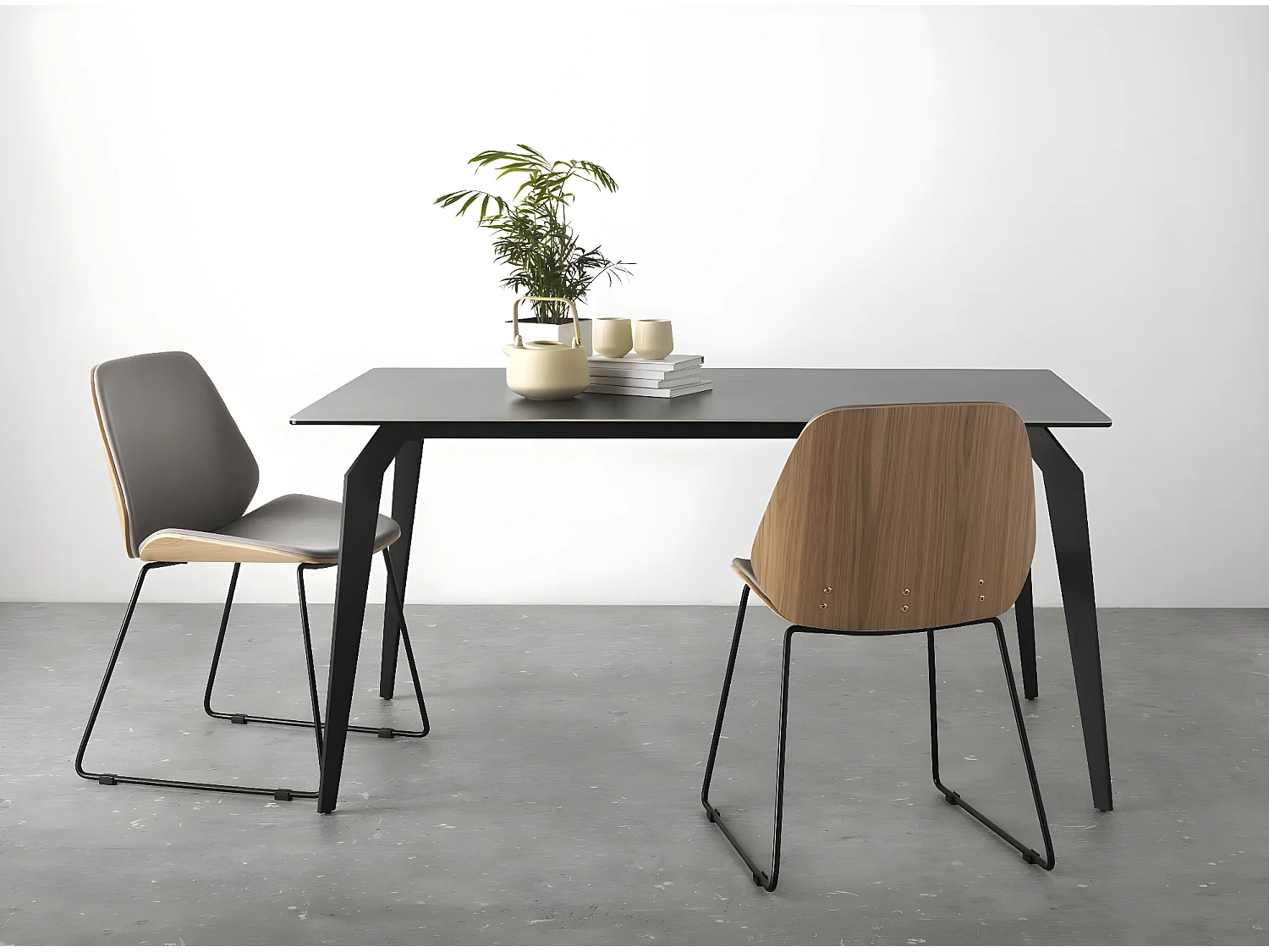 Grauer Keramiktisch mit Metallbeinen 150x91