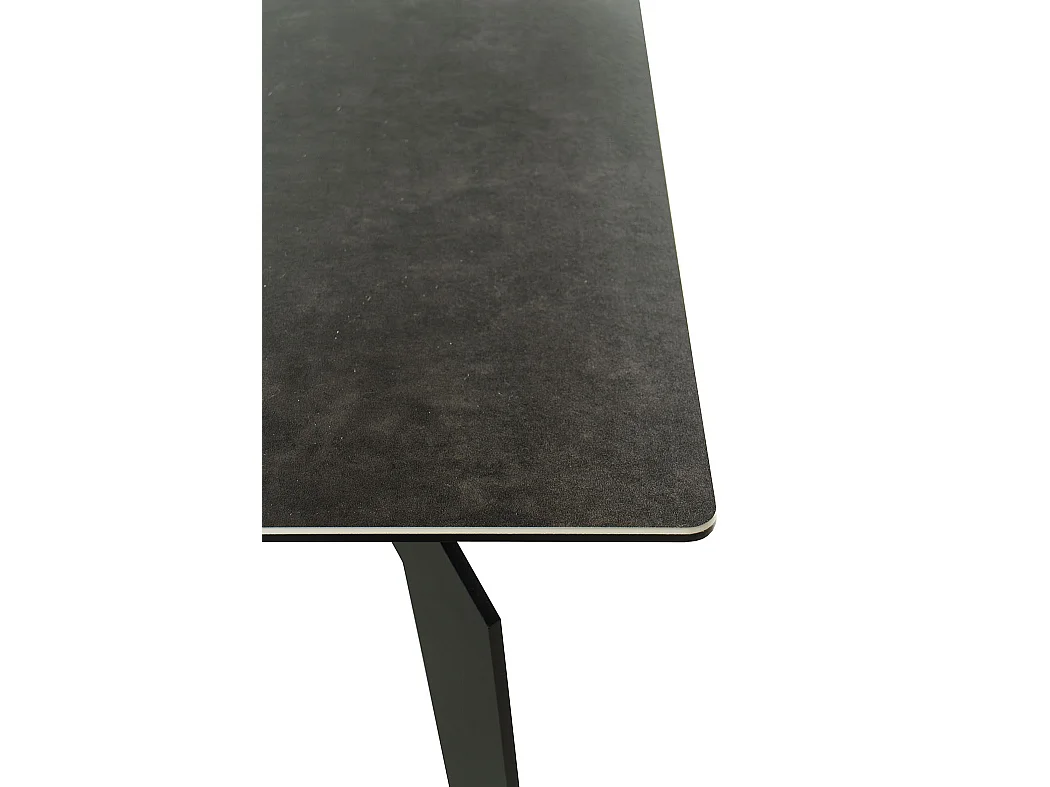 Grauer Keramiktisch mit Metallbeinen 150x91