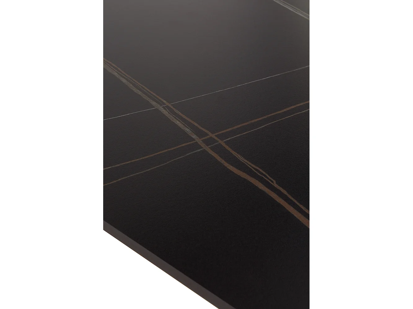 Mesa cerámica negra con patas de metal negras 140x80