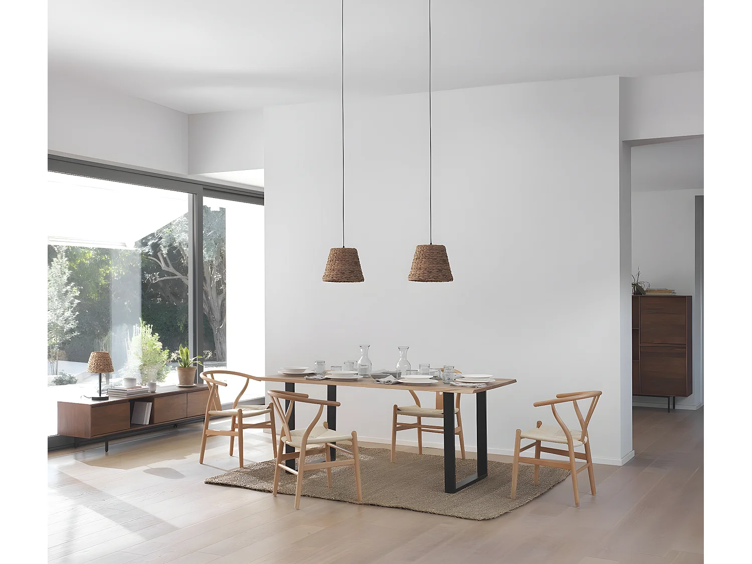 Mesa de madeira maciça de acácia 160x90 com pés de metal preto