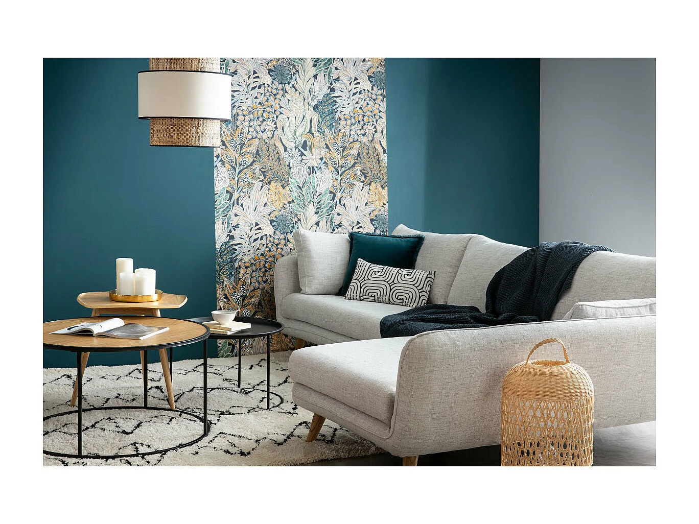 Canapé d'angle droit scandinave 5 places en tissu gris clair chiné et bois clair CREEP