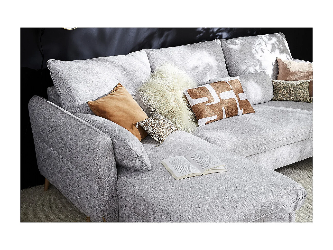 Sofá cama con chaise longue a la derecha y canapé gris claro - DRISS