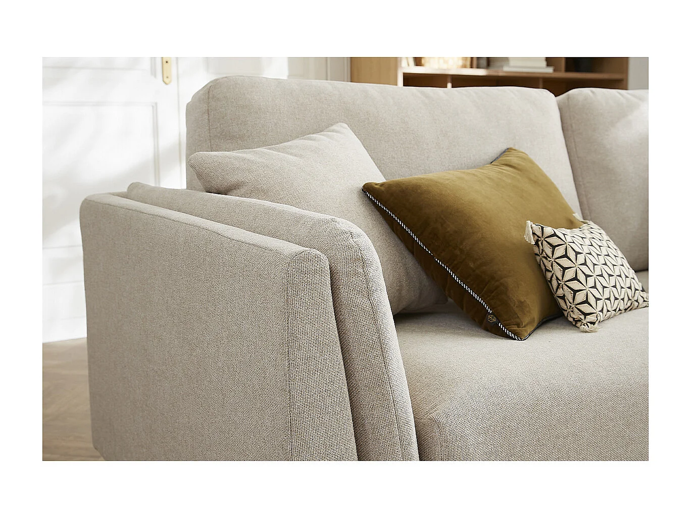 Canapé scandinave 3 places en tissu beige naturel et bois clair VOGUE