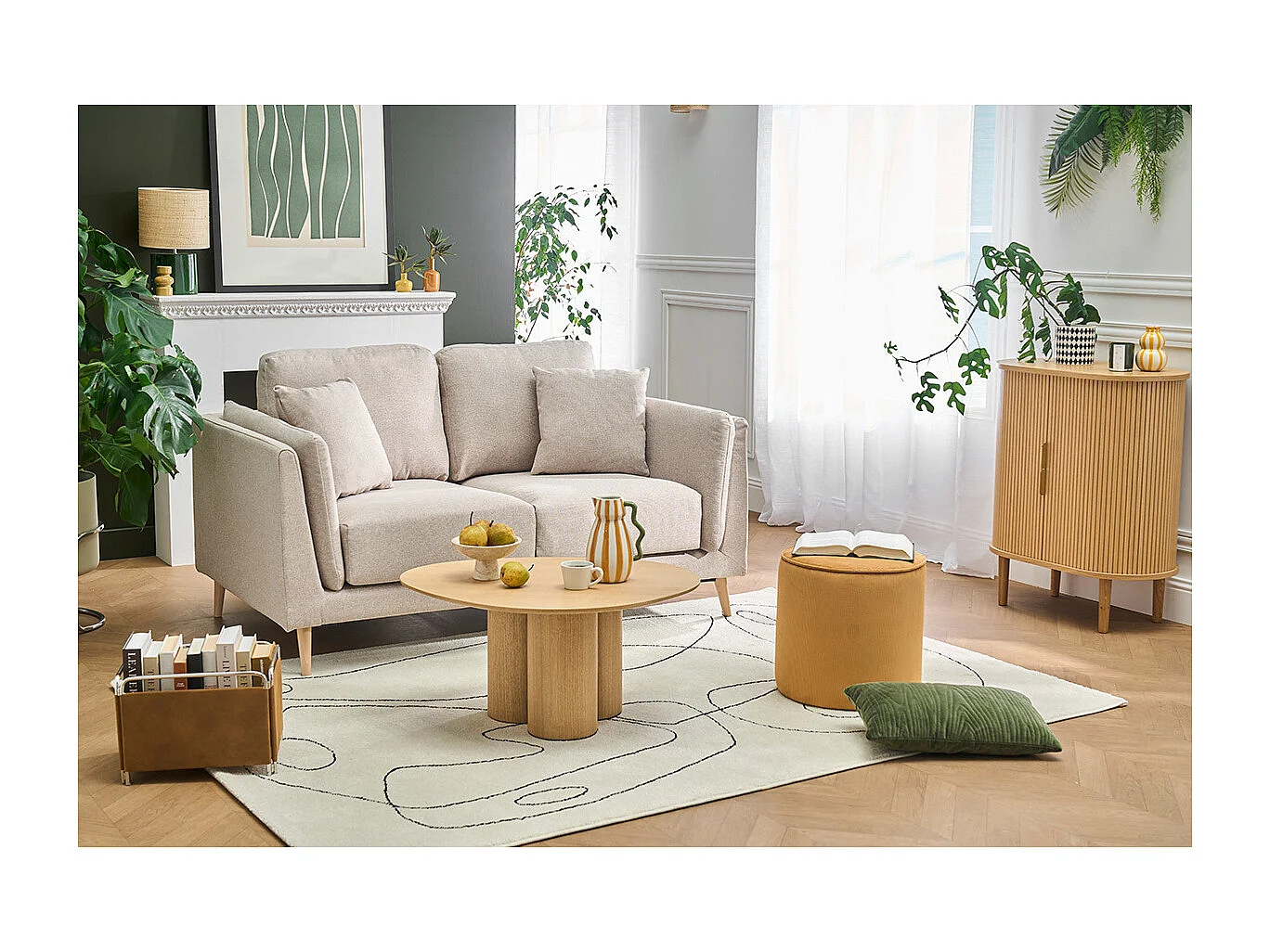 Sofá nórdico 2 plazas de tela beige natural y madera clara VOGUE