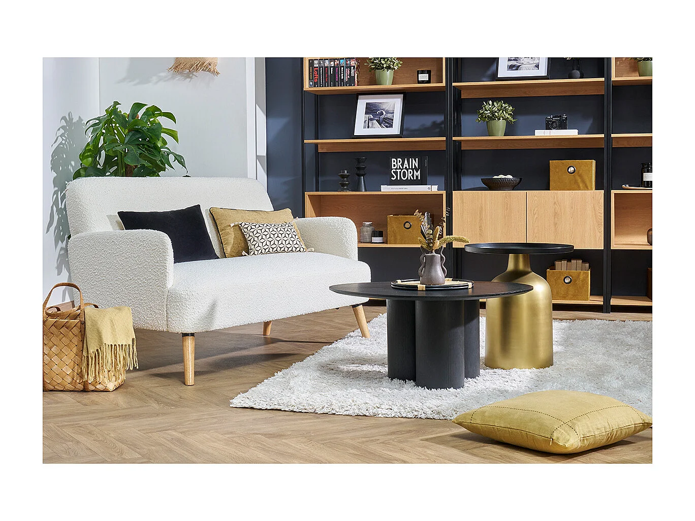 Divano scandinavo 2 posti in tessuto effetto lana bouclé bianco e legno chiaro ISKO